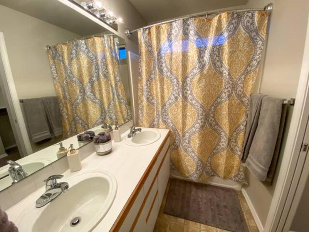 The Getaway Se Boise Condo Across The Street From Greenbelt, Bown Crossing And Boise River 3Bd 3Bath, 4 Beds! Lovely, Homey, Dining Table Seats 6 מראה חיצוני תמונה