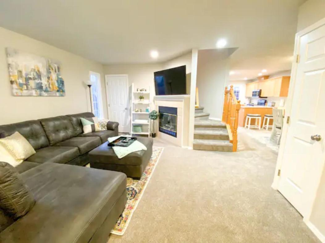 The Getaway Se Boise Condo Across The Street From Greenbelt, Bown Crossing And Boise River 3Bd 3Bath, 4 Beds! Lovely, Homey, Dining Table Seats 6 מראה חיצוני תמונה