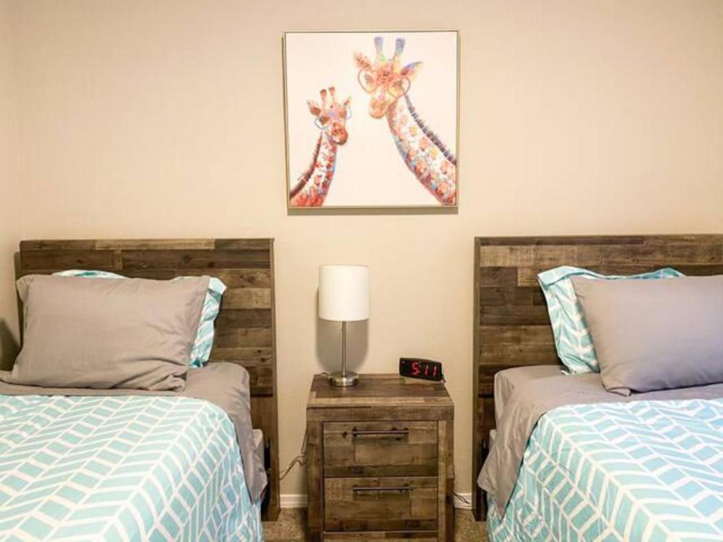 The Getaway Se Boise Condo Across The Street From Greenbelt, Bown Crossing And Boise River 3Bd 3Bath, 4 Beds! Lovely, Homey, Dining Table Seats 6 מראה חיצוני תמונה