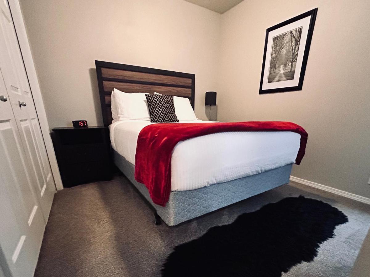 The Getaway Se Boise Condo Across The Street From Greenbelt, Bown Crossing And Boise River 3Bd 3Bath, 4 Beds! Lovely, Homey, Dining Table Seats 6 מראה חיצוני תמונה